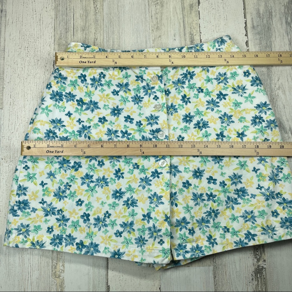 VINTAGE FLORAL SKIRT SKORT WOMENS 10 WHITE YELLOW GREEN FLOWERS BUTTON F… - Picture 6 of 12